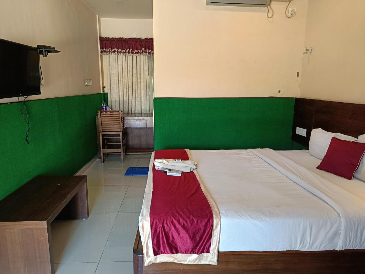 Global Backwater Resort Kollam Esterno foto