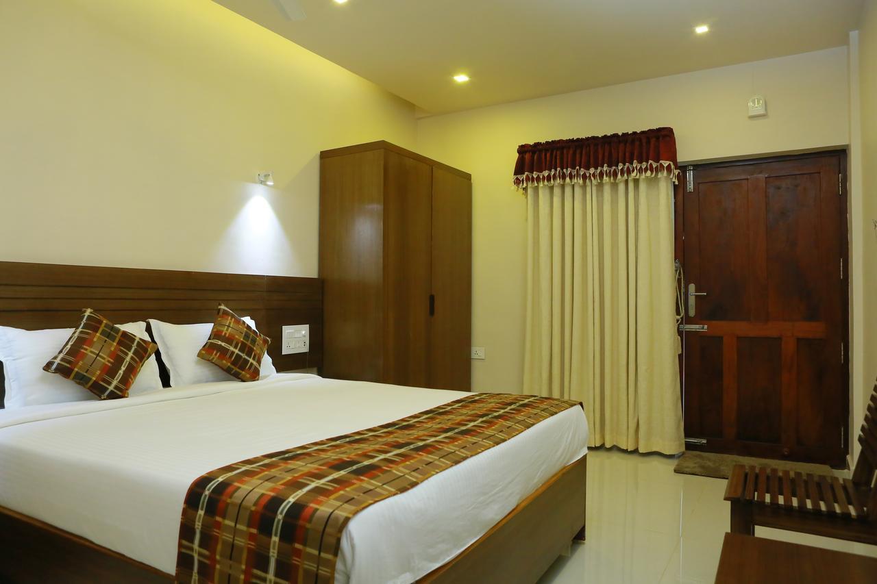 Global Backwater Resort Kollam Esterno foto
