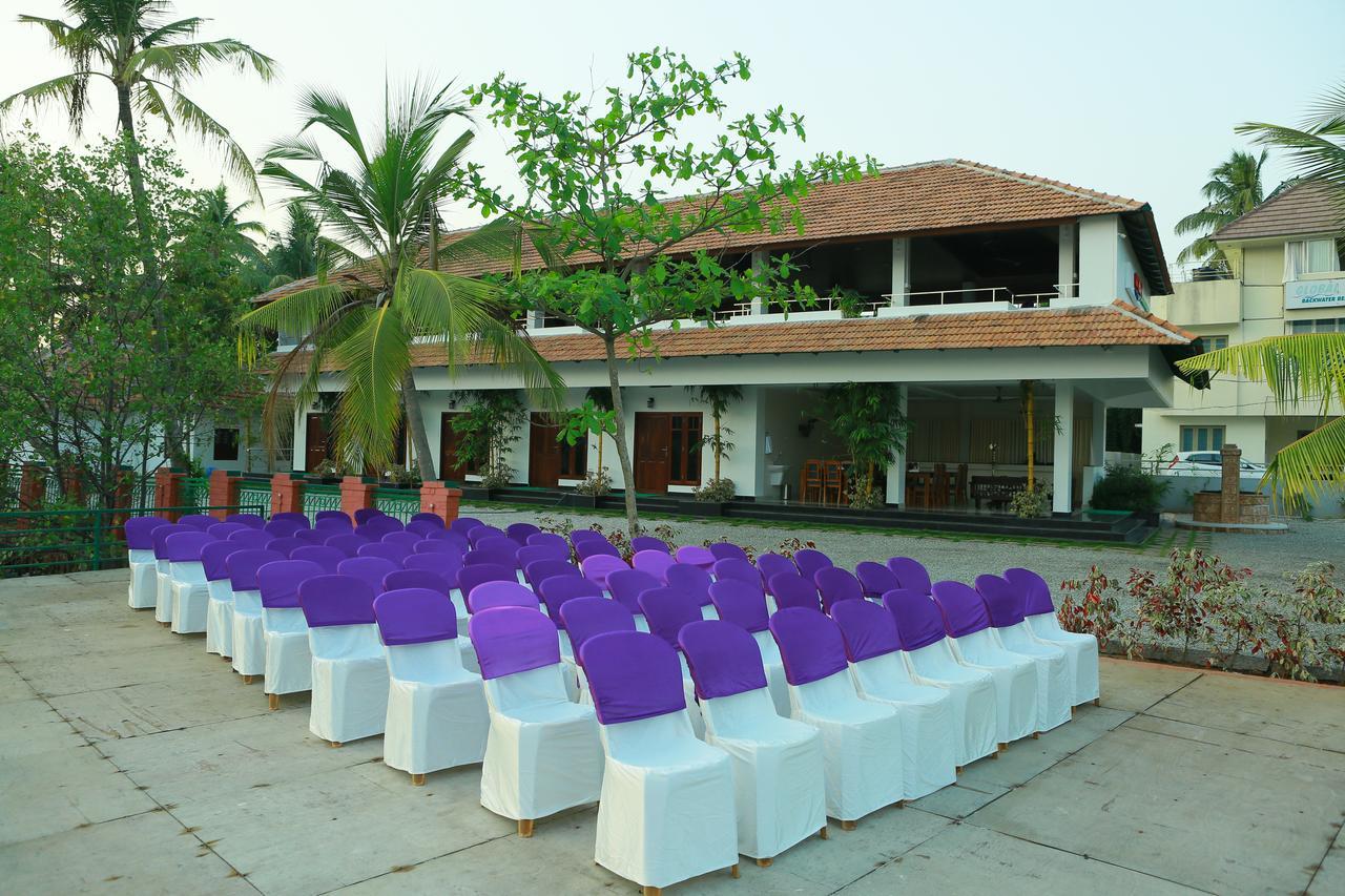 Global Backwater Resort Kollam Esterno foto