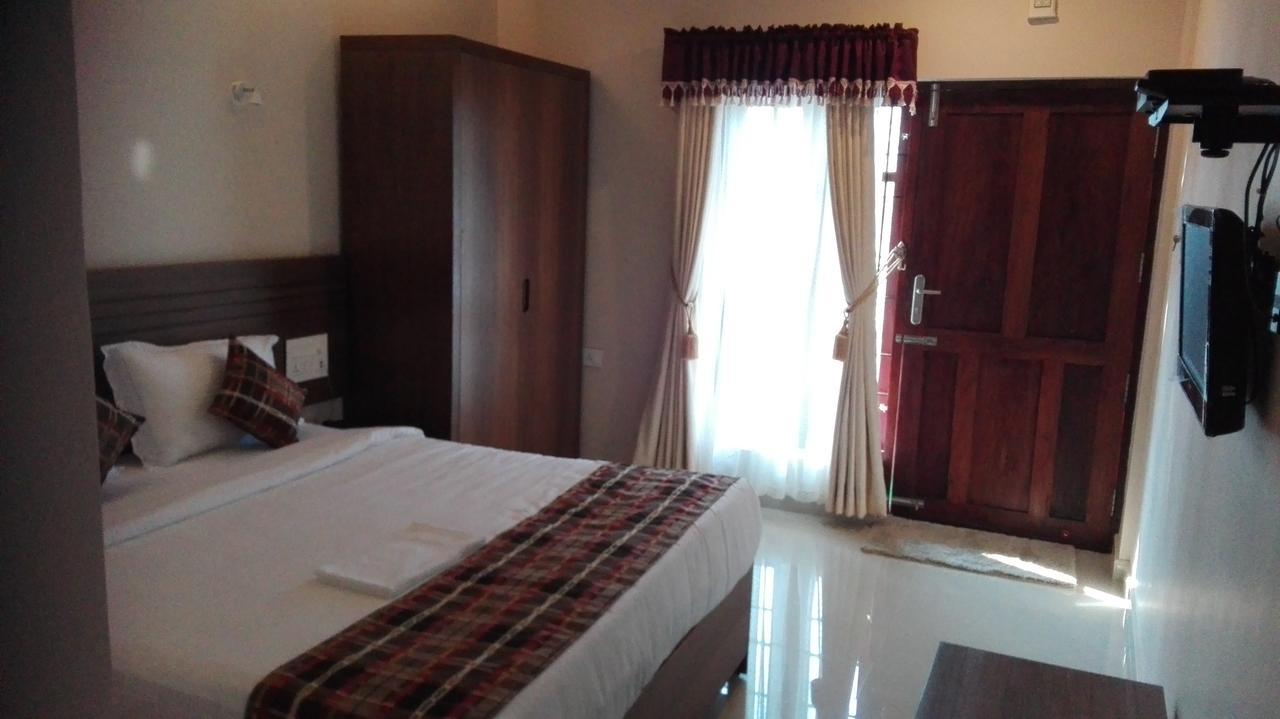 Global Backwater Resort Kollam Esterno foto